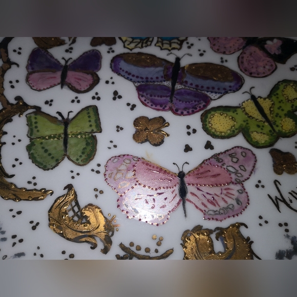 International Porcelain Artists & Teachers Inc. Decorative Dish - Picture 7 of 12